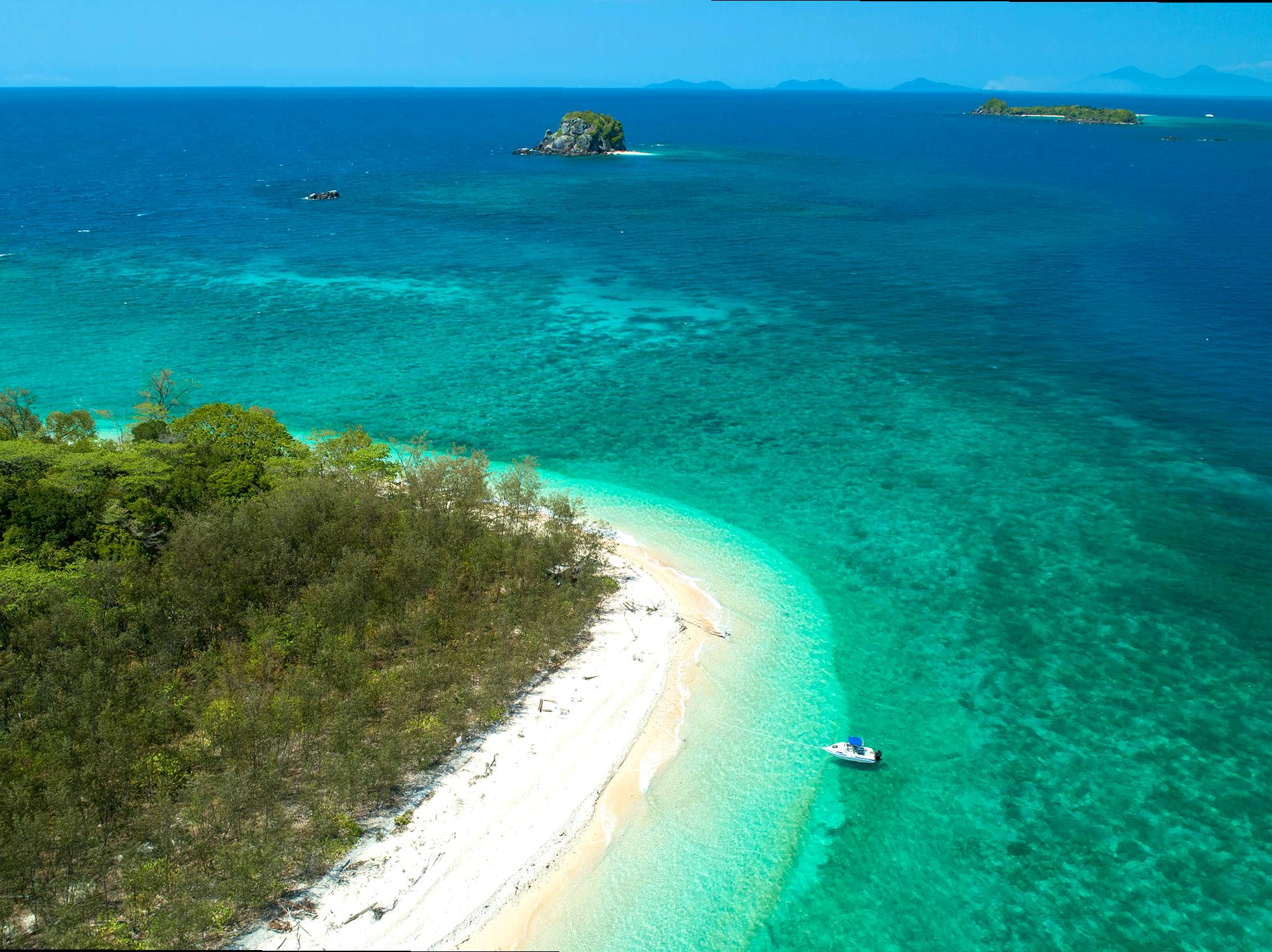 Unveiling the Edges of Frankland Islands